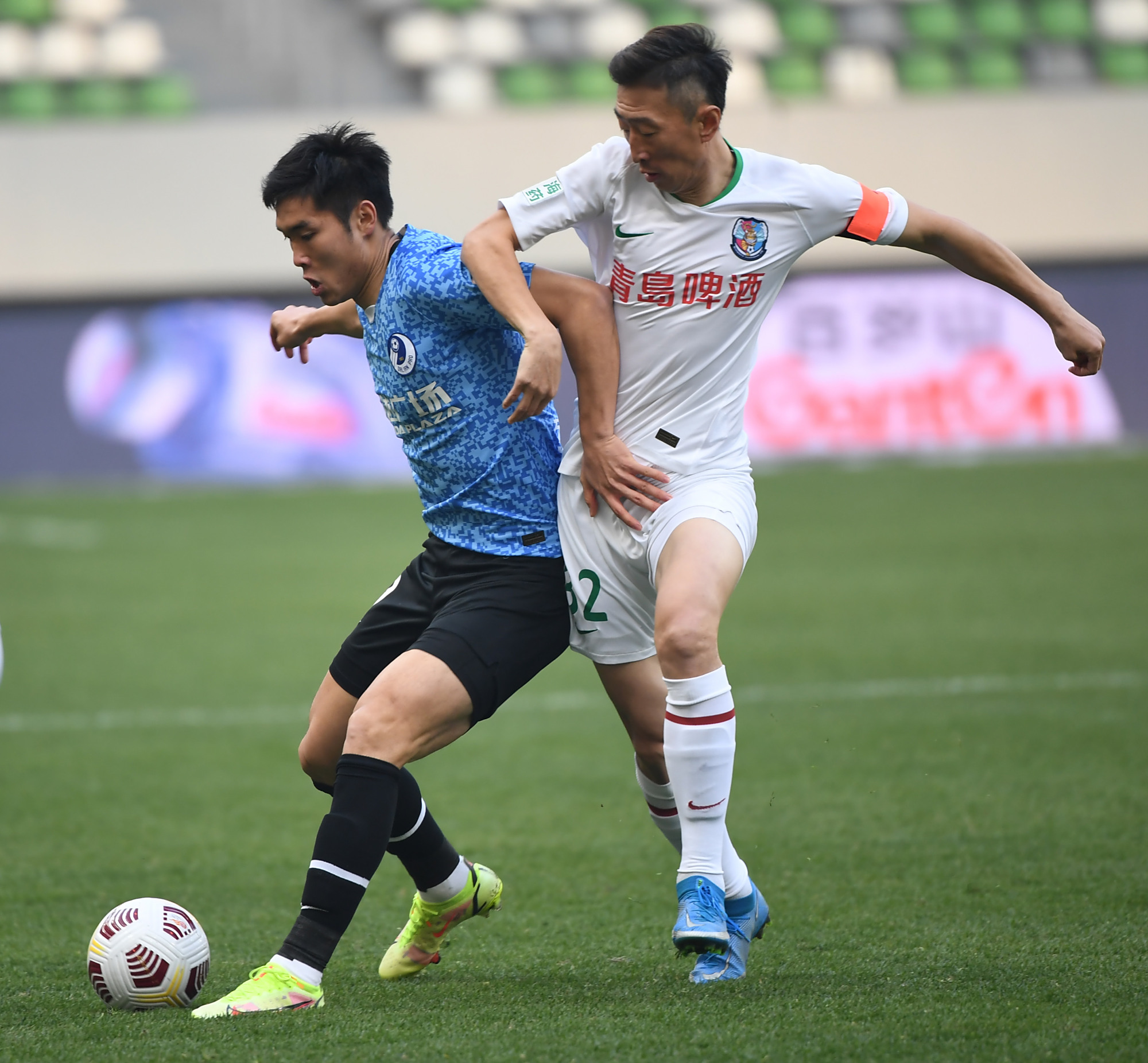 关于大连足球迎战广州美好，谁会笑到最后？的信息