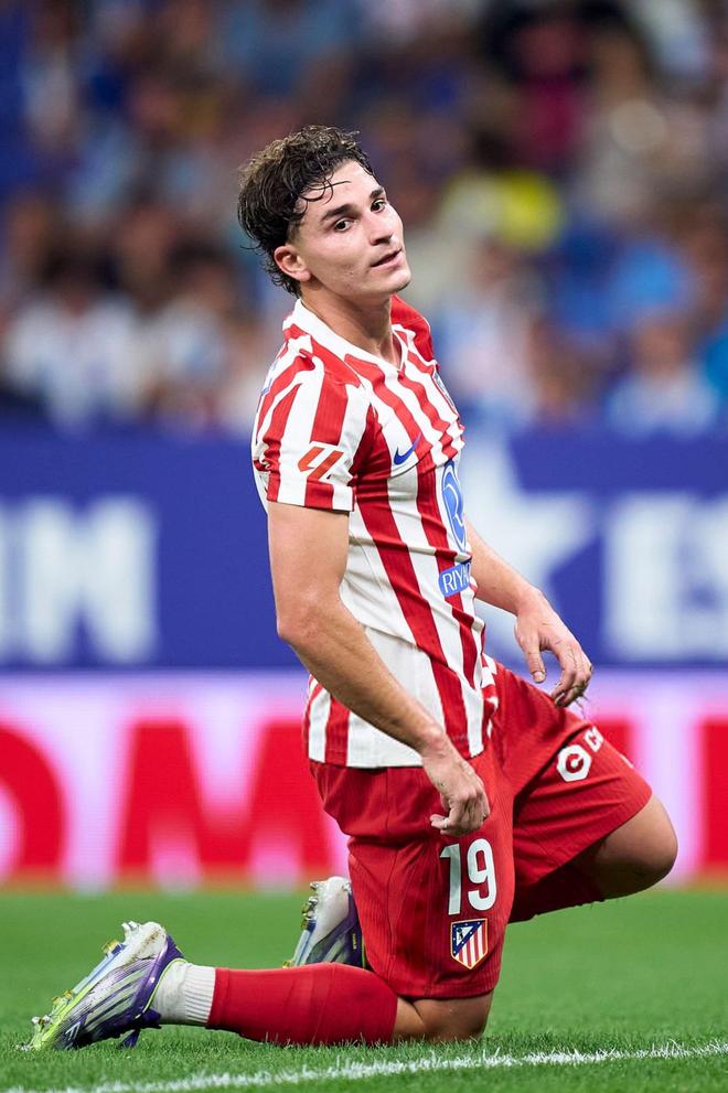 关于马德里竞技前锋因伤缺席关键战役，球队战斗力受到质疑的信息