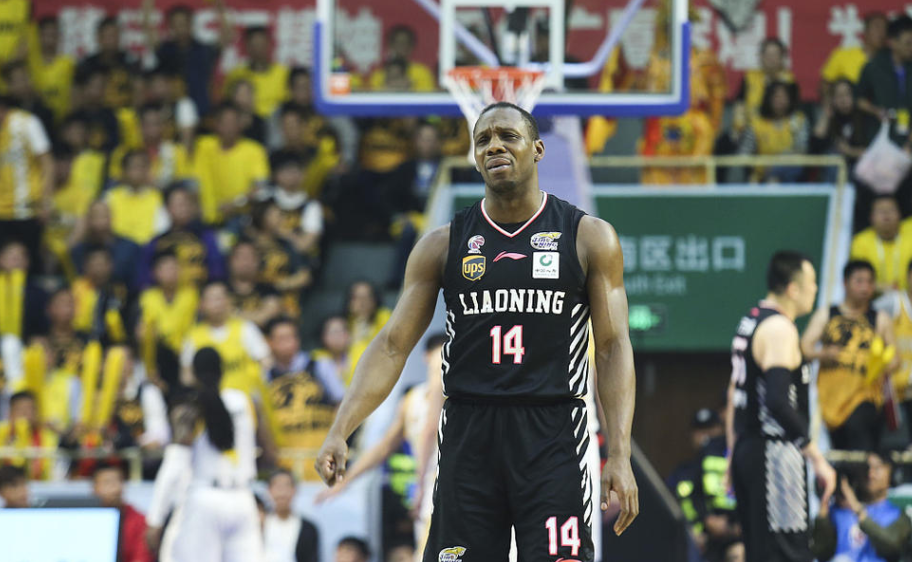 包含青海要全力以赴面对辽宁队的考验，团结奋进的词条